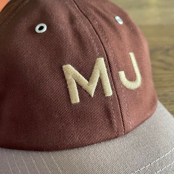 NWT! NEW! Marc Jacobs UNISEX MJ Logo Cap -BROWN - Picture 3 of 8